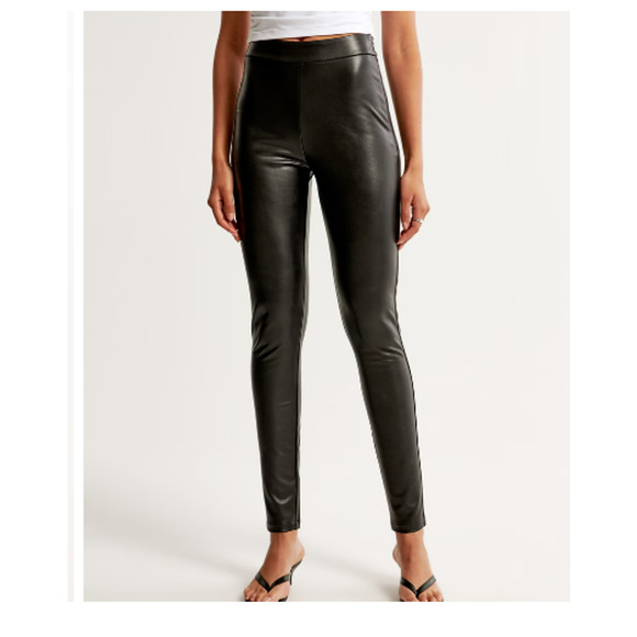 Abercrombie & Fitch Pants - Abercrombie & Fitch Classic Vegan Leather Legging Size Large